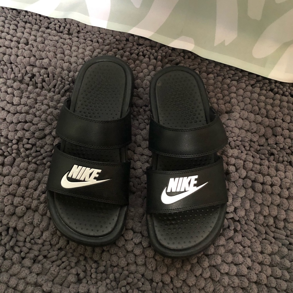 Nike slides